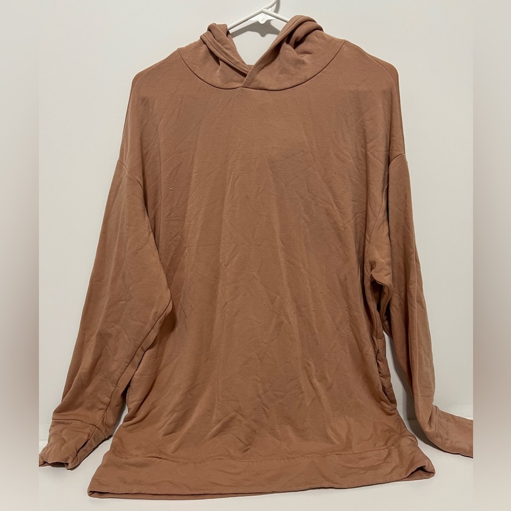 Aerie active hoodie with thumb holes